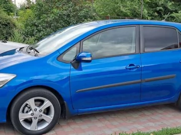 Авто Toyota Auris 2011 № 7788024