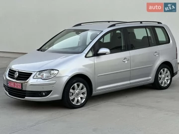 Авто Volkswagen Touran 2008 № 7788034