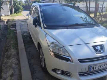 Авто Peugeot 5008 2011 № 7788134