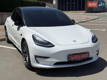 Авто Tesla Model 3 2021 № 7788263