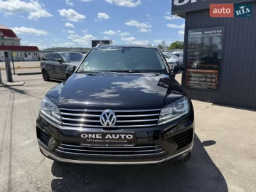 Авто Volkswagen Touareg 2017 № 7788285