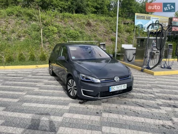 Авто Volkswagen E-Golf 2020 № 7788379