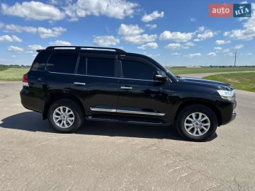 Авто Toyota Land Cruiser 2017 № 7788438