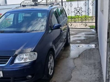Авто Volkswagen Touran 2006 № 7788490