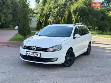 Авто Volkswagen Golf 2011 № 7788499