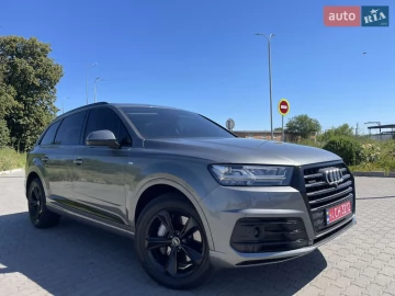Авто Audi Q7 2018 № 7788800