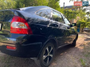 Авто ВАЗ 2172 Priora 2008 № 7788848