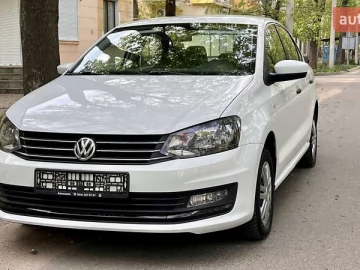 Авто Volkswagen Polo 2017 № 7788939