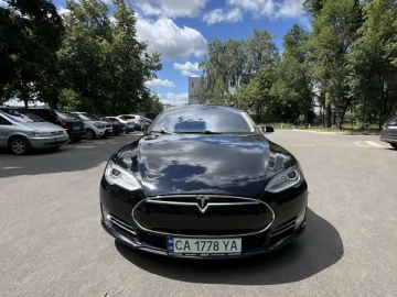 Авто Tesla Model S 2013 № 7788943