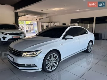 Авто Volkswagen Passat 2018 № 7789037