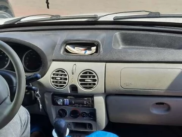 Авто Renault Kangoo 2008 № 7789091