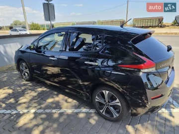 Авто Nissan Leaf 2018 № 7789241