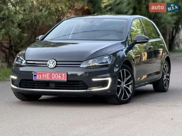 Авто Volkswagen E-Golf 2020 № 7789264