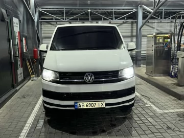 Авто Volkswagen Transporter 2015 № 7789281