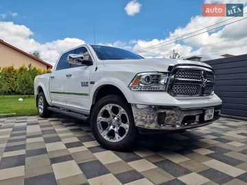 Авто Dodge Ram 1500 2015 № 7789309