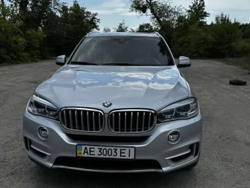 Авто BMW X5 2018 № 7789326