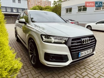 Авто Audi Q7 2016 № 7789334