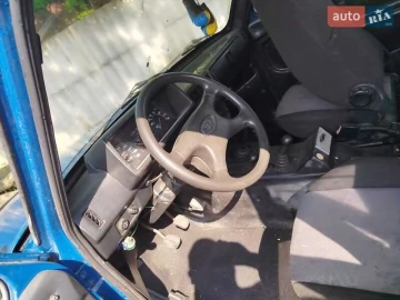 Авто ВАЗ 21213 Niva 2002 № 7789348