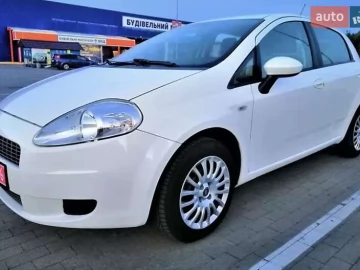 Авто Fiat Punto 2009 № 7789375