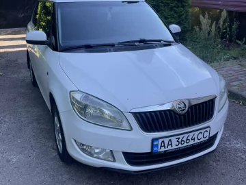 Авто Skoda Fabia 2014 № 7789384