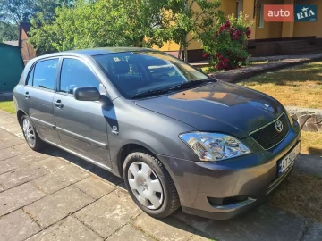 Авто Toyota Corolla 2004 № 7789388