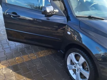 Авто Mazda 3 2005 № 7789604