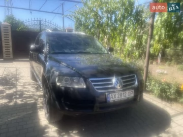 Авто Volkswagen Touareg 2006 № 7789614