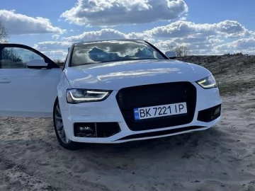 Авто Audi A4 2013 № 7789670