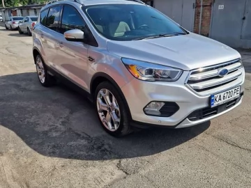 Авто Ford Escape 2019 № 7789725