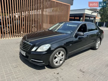 Авто Mercedes E-Class 2011 № 7789728