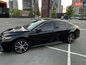 Авто Toyota Camry 2018 № 7789758
