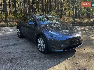 Авто Tesla Model Y 2021 № 7789775