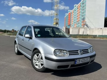 Авто Volkswagen Golf 2002 № 7789848