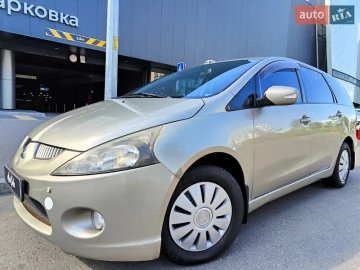 Авто Mitsubishi Grandis 2007 № 7789859