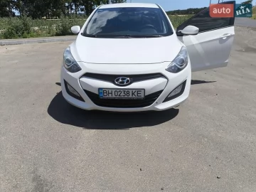 Авто Hyundai I30 2012 № 7790104