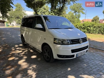 Авто Volkswagen Transporter 2012 № 7790164