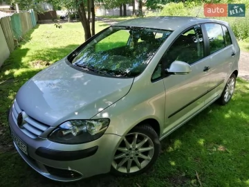 Авто Volkswagen Golf 2005 № 7790314