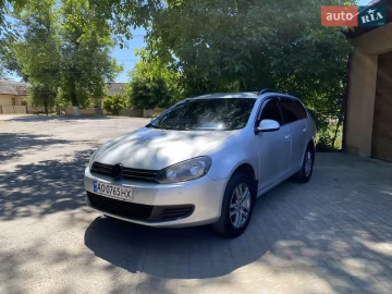 Авто Volkswagen Golf 2010 № 7790342