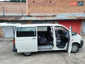 Авто Volkswagen Transporter 2007 № 7790361