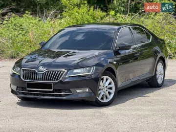 Авто Skoda Superb 2017 № 7790450
