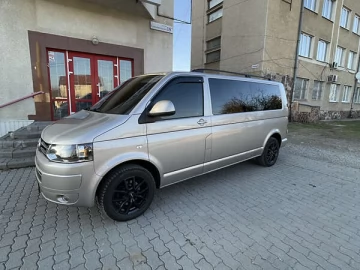 Авто Volkswagen Multivan 2012 № 7790459