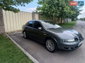 Авто SEAT Toledo 2002 № 7790508