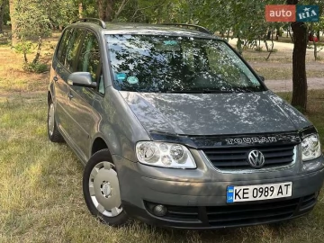 Авто Volkswagen Touran 2003 № 7790704