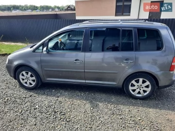 Авто Volkswagen Touran 2006 № 7790709
