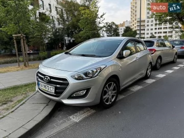 Авто Hyundai I30 2016 № 7790750