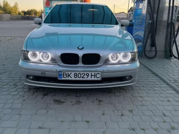 Авто BMW 5 Series 2002 № 7790798