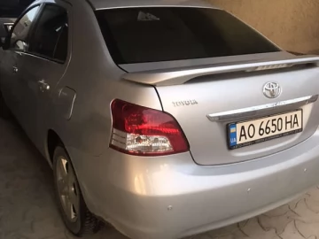 Авто Toyota Yaris 2006 № 7790835