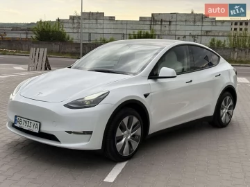 Авто Tesla Model Y 2023 № 7790850