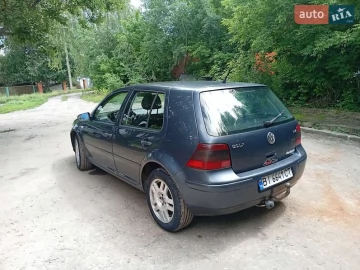 Авто Volkswagen Golf 2001 № 7790928