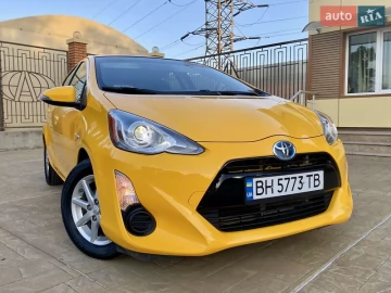 Авто Toyota Prius C 2014 № 7790950